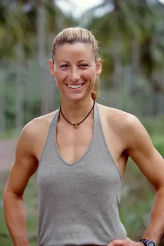 Portrait of Stephanie Dill