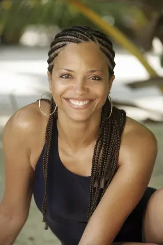 Portrait of Sundra Oakley
