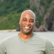 Bruce Perreault portrait