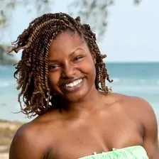 Cydney Gillon portrait