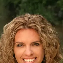 Leslie Nease portrait
