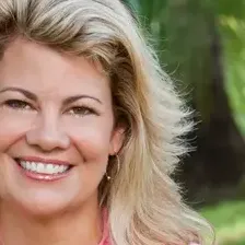 Lisa Whelchel portrait